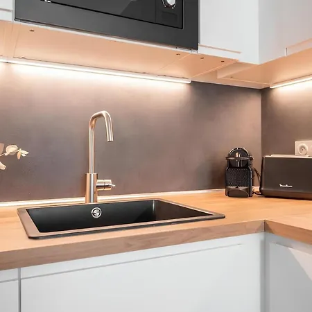 Cozy Plein Centre, Proche Gare/plage マントン